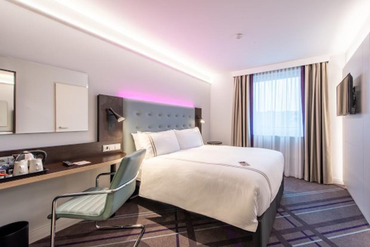 Acomhotel Nuernberg Екстер'єр фото